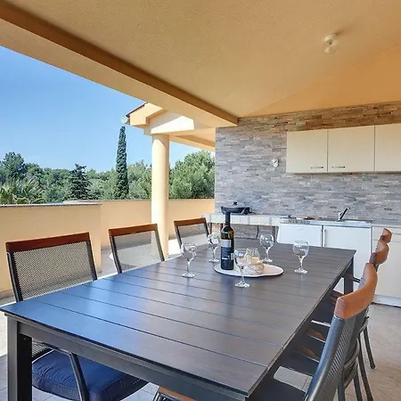 Lägenhet Valentina *