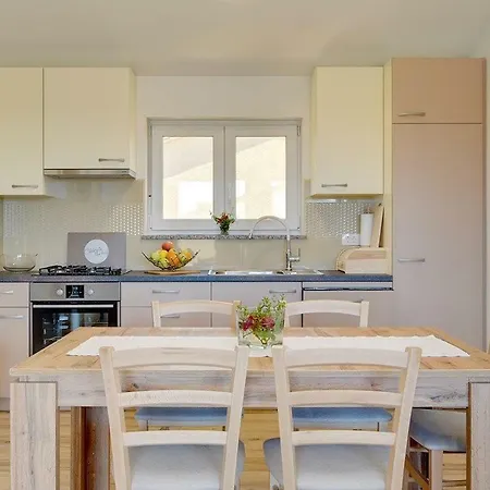 Lägenhet Valentina *